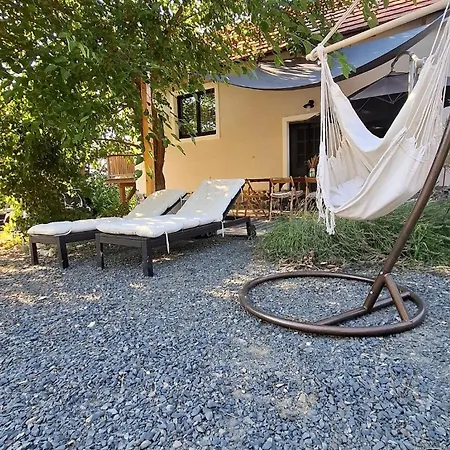 Szent Gyoergy-hegy, Hangulatos Felujitott Preshaz Holiday home